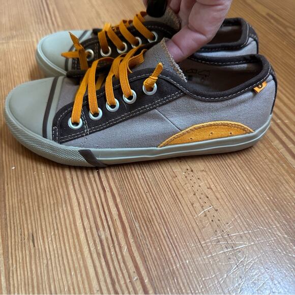 Umi Jett B II kids low top sneakers SIZE 13 - Picture 5 of 6